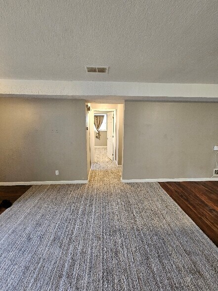 Building Photo - 4314 3rd St NE