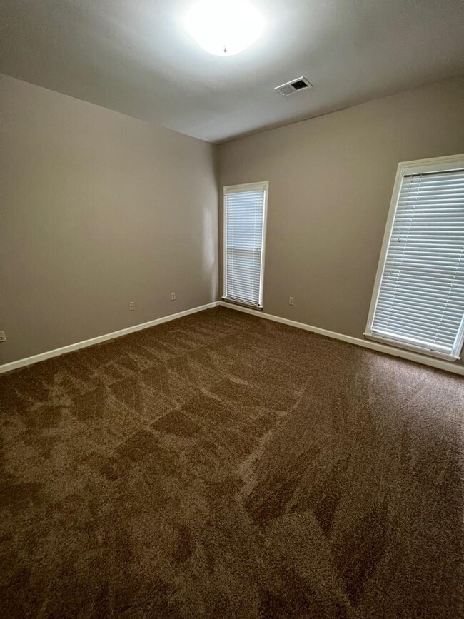 Building Photo - 1676 Von Hall Dr