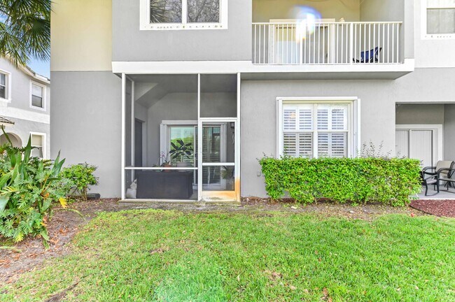 Building Photo - 3043 Grandiflora Dr