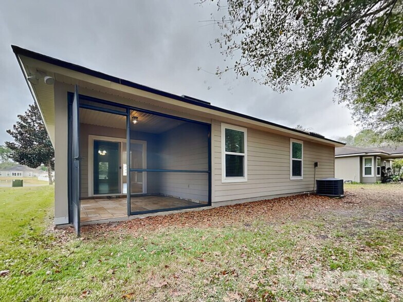 Building Photo - 8919 Weston Living Way