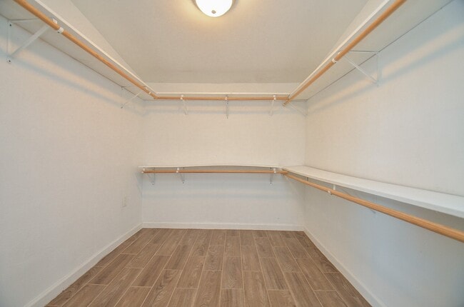 Building Photo - 11866 Greenloch Ln