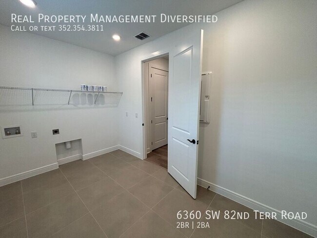 Building Photo - 6360 SW 82 Ter Rd