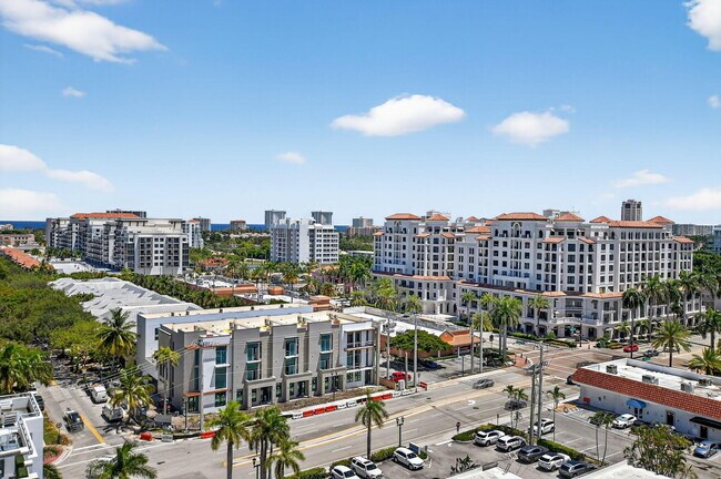 Building Photo - 155 E Boca Raton Rd