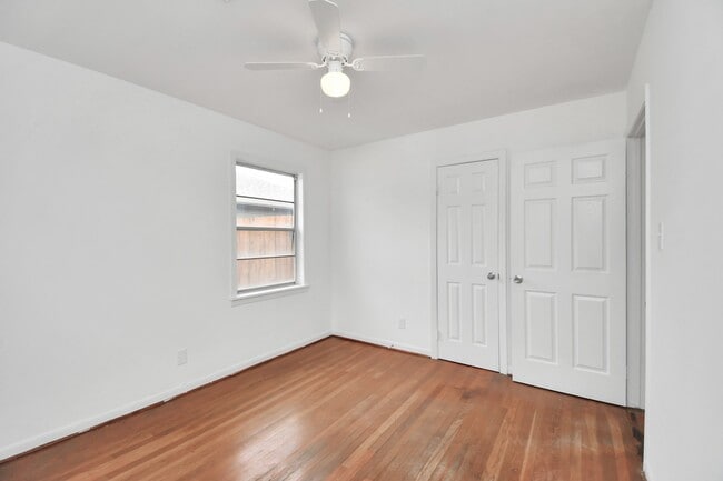 Building Photo - 8534 Fillmore St