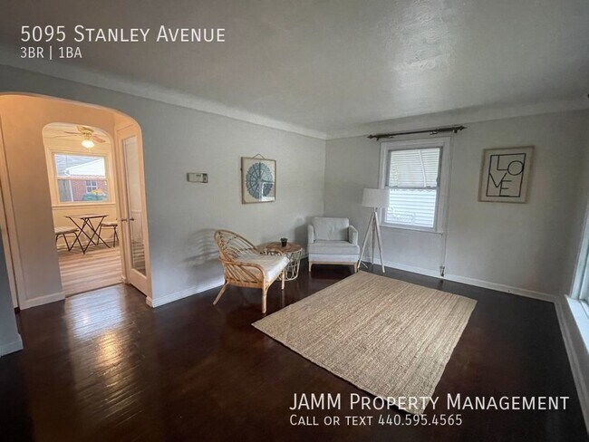 Building Photo - Maple Heights: SINGLE FAMILY 3-Bedroom