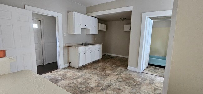 Primary Photo - 1520 13th St