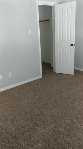 Building Photo - 2309 Dyers Oak Dr