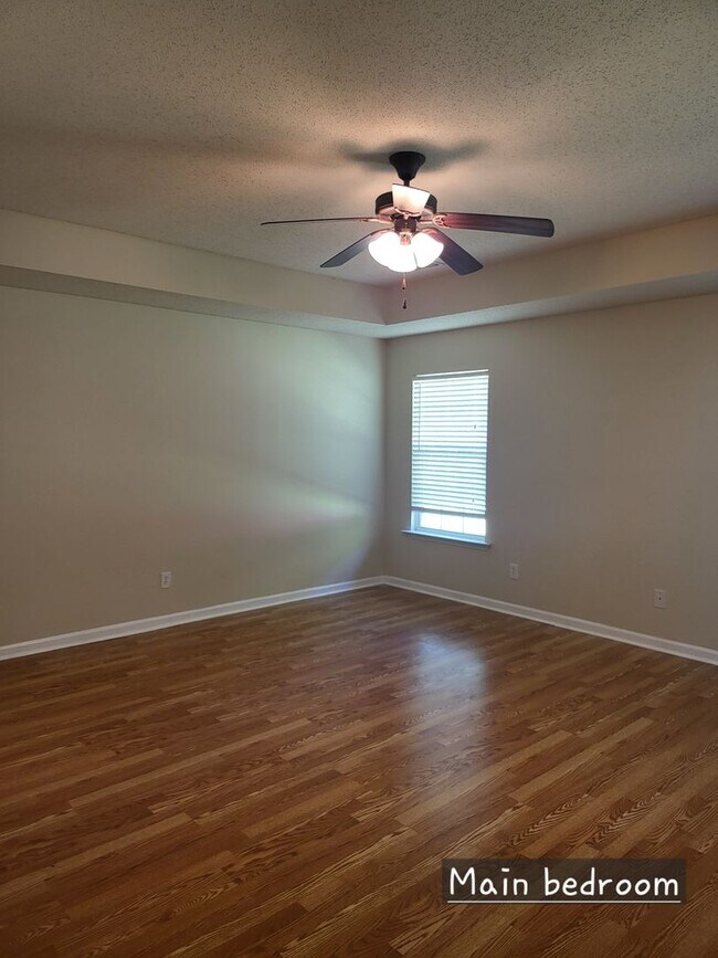 Building Photo - 139 Autumn Haven Ln