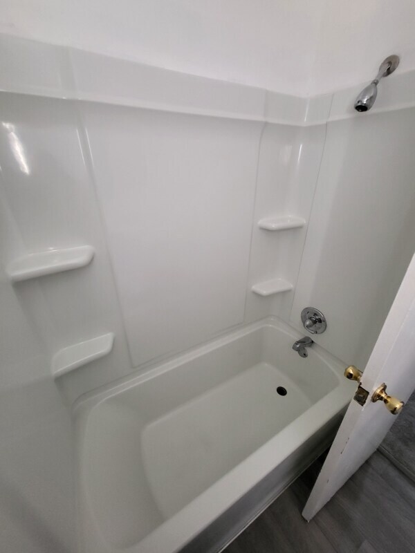 Building Photo - 4640 Applegrove St NW