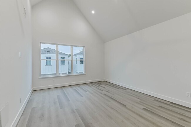 Building Photo - 7709 Earl Rudder Wy