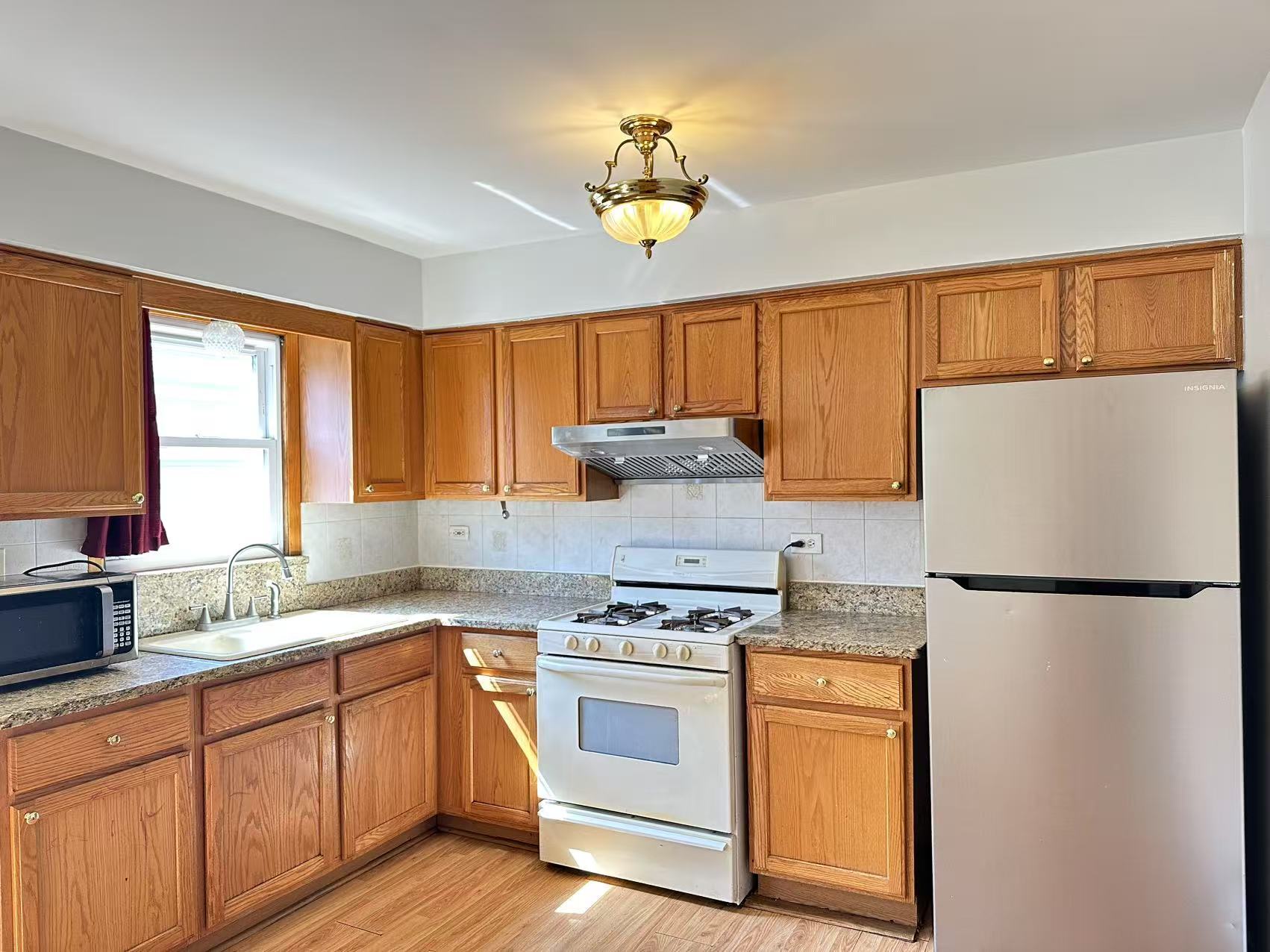 Building Photo - 3853 W 47th St