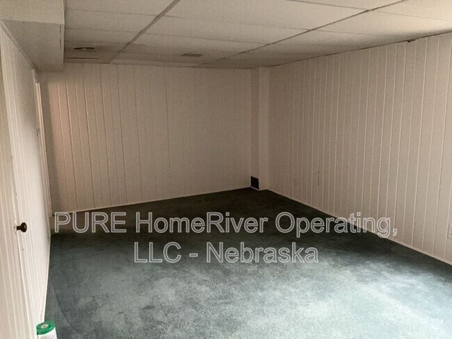 Building Photo - 1302 S 51st Ave