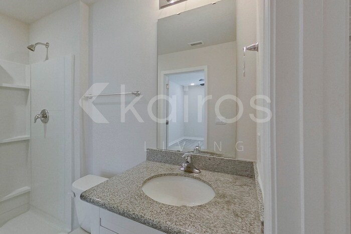 Building Photo - 4678 Malay Cir