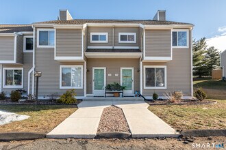 Building Photo - 60 Old Town Rd