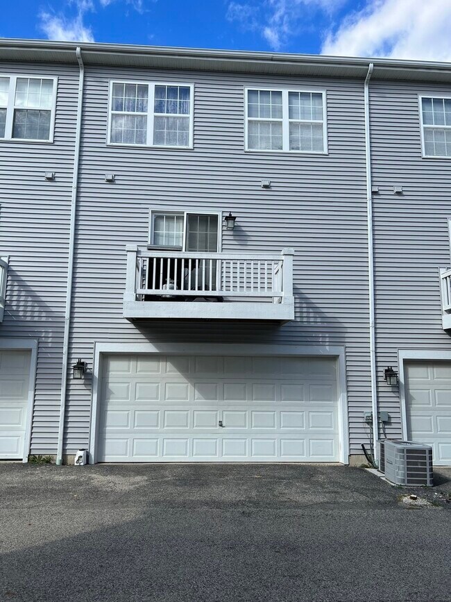 568 Triumph Ct 568 Triumph Ct Hainesville IL 60073 Apartment Finder