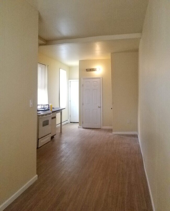 2208 W Cumberland St 2208 W Cumberland St Philadelphia PA 19132