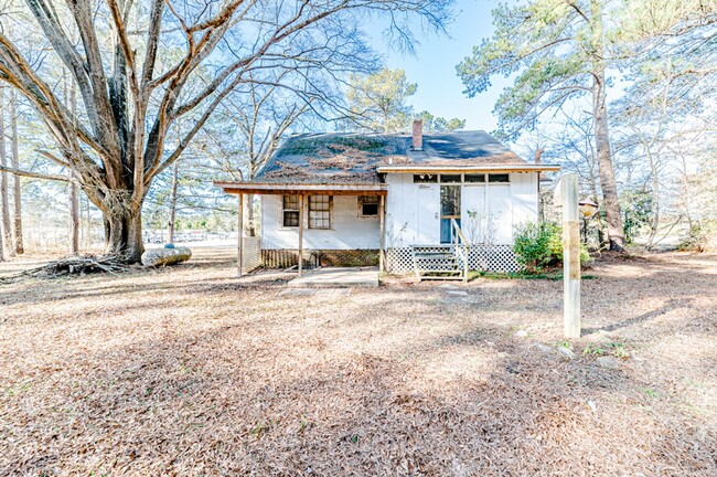 Building Photo - 3224 Hawkins Ave