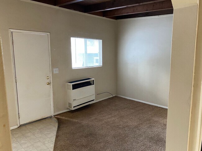 Building Photo - AL378-Mata, Sergio