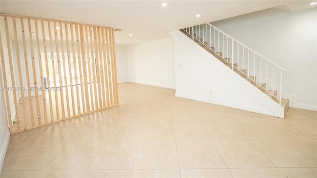 Building Photo - 3753 Estepona Ave