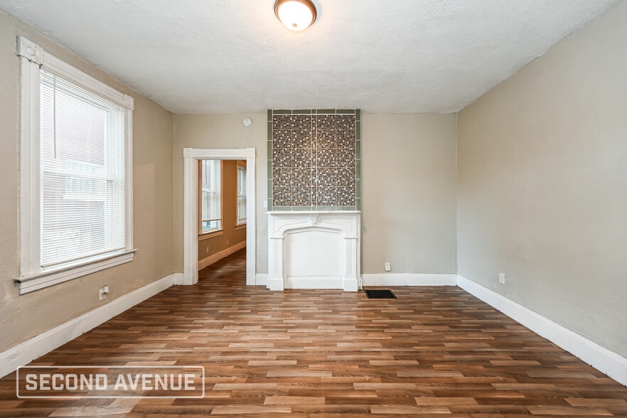 Building Photo - 3859 Vine St