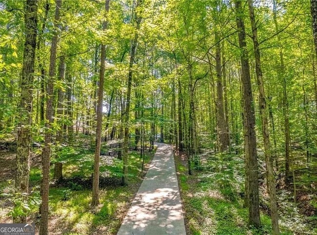 Building Photo - 15905 Westbrook Rd