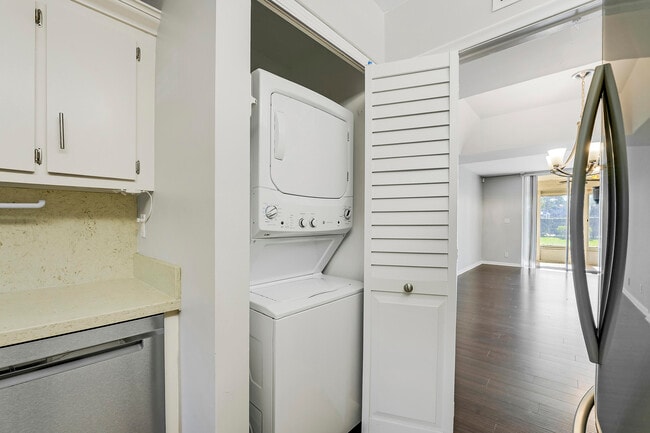 Building Photo - 3326 Arcara Way