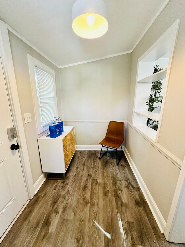 Building Photo - 1B Christopher St