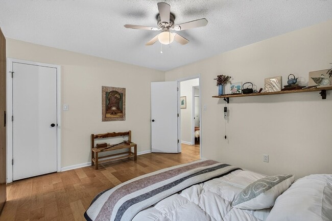 Building Photo - Nestled cul-de-sac home in Falcon Crest