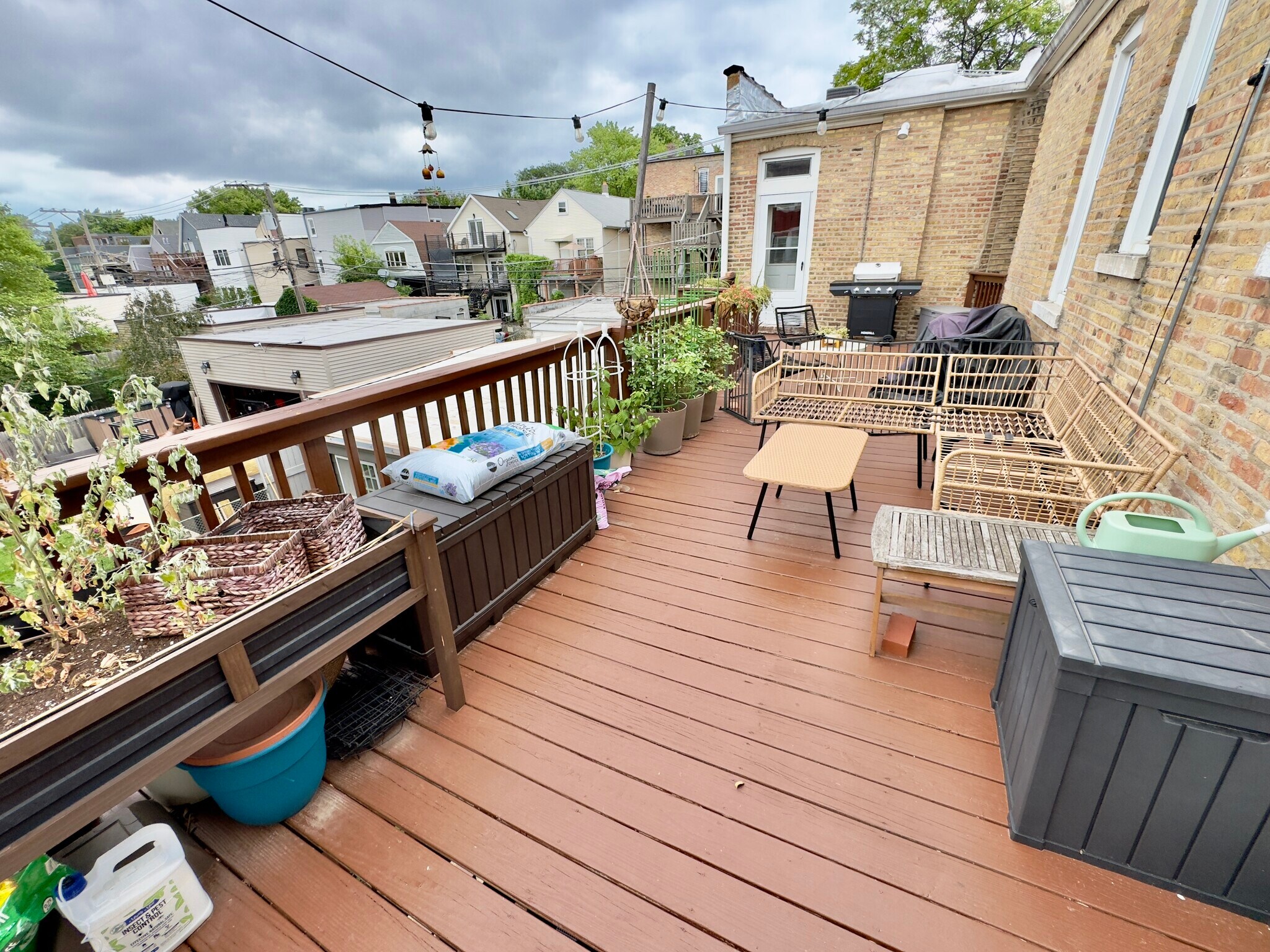 Building Photo - 2572 W Lyndale St