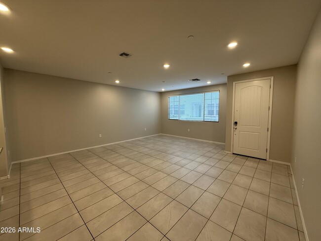 Building Photo - 2661 S Sulley Dr