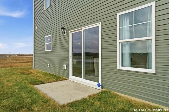 Building Photo - 141 Brookside Dr