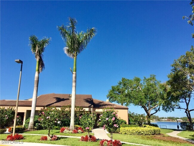 Building Photo - 975 Partridge Cir