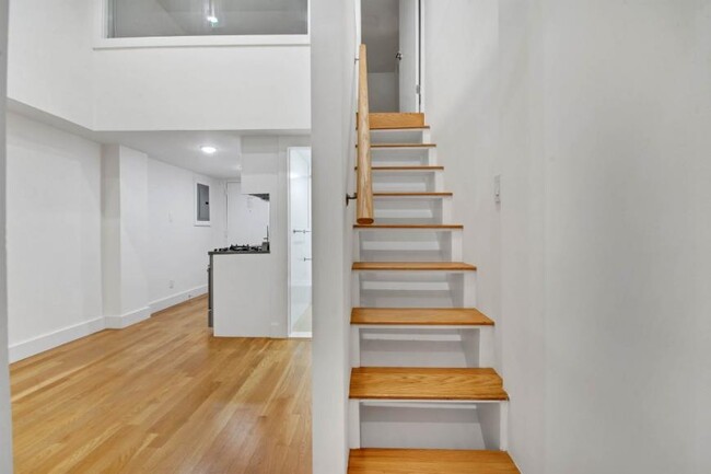 Building Photo - 2 bedroom in New York NY 10010