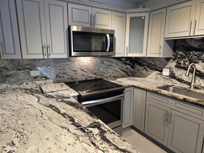 Building Photo - 1480 Masters Cir
