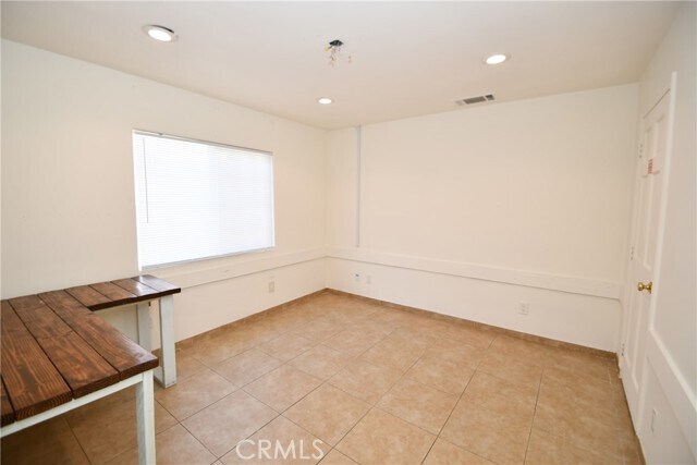 Building Photo - 14103 Fonthill Ave