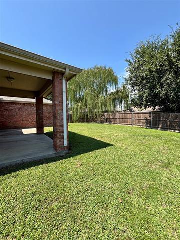 Building Photo - 1412 Santos Dr