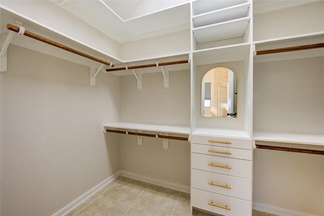 Building Photo - 13227 Clover Creek Point Ln