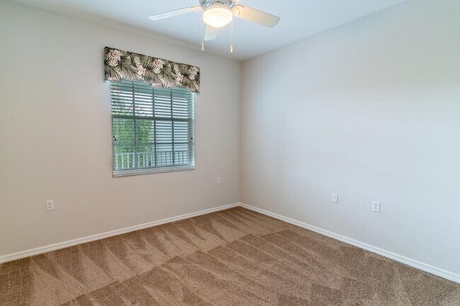 Building Photo - Available Now – Annual Rental with Golf Me...