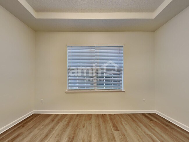 Building Photo - 1804 Enterprise Ave