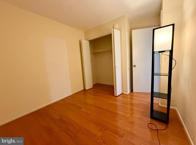 Building Photo - 9531 Burdett Rd