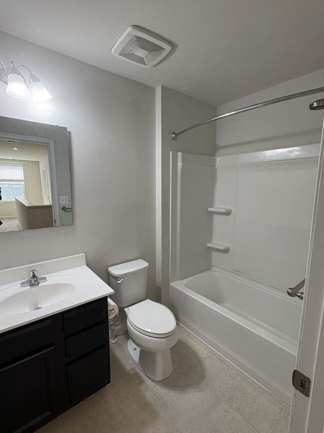 Building Photo - Stunning & Spacious Middle River 4bd/2.5ba Home with W/D, AC, Garage and more! Available now