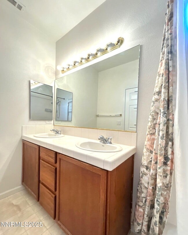 Building Photo - 3498 Mashie Dr