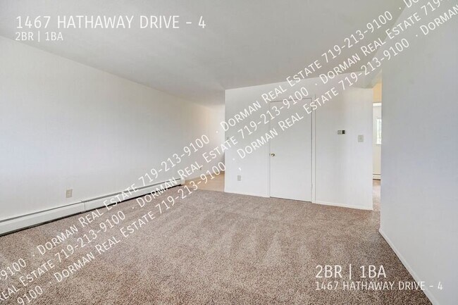 Building Photo - 1467 Hathaway Dr