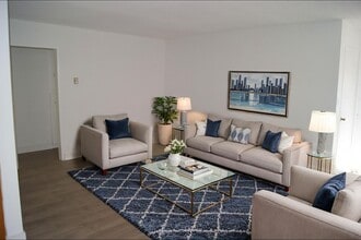 Building Photo - 156