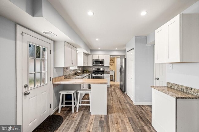 Building Photo - 6313 Forge Turn