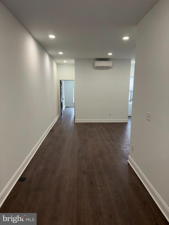 Building Photo - 2028 Druid Hill Ave