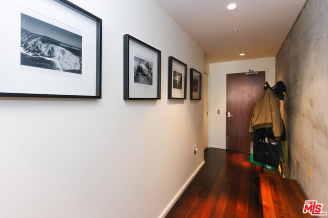 Building Photo - 1155 S Grand Ave