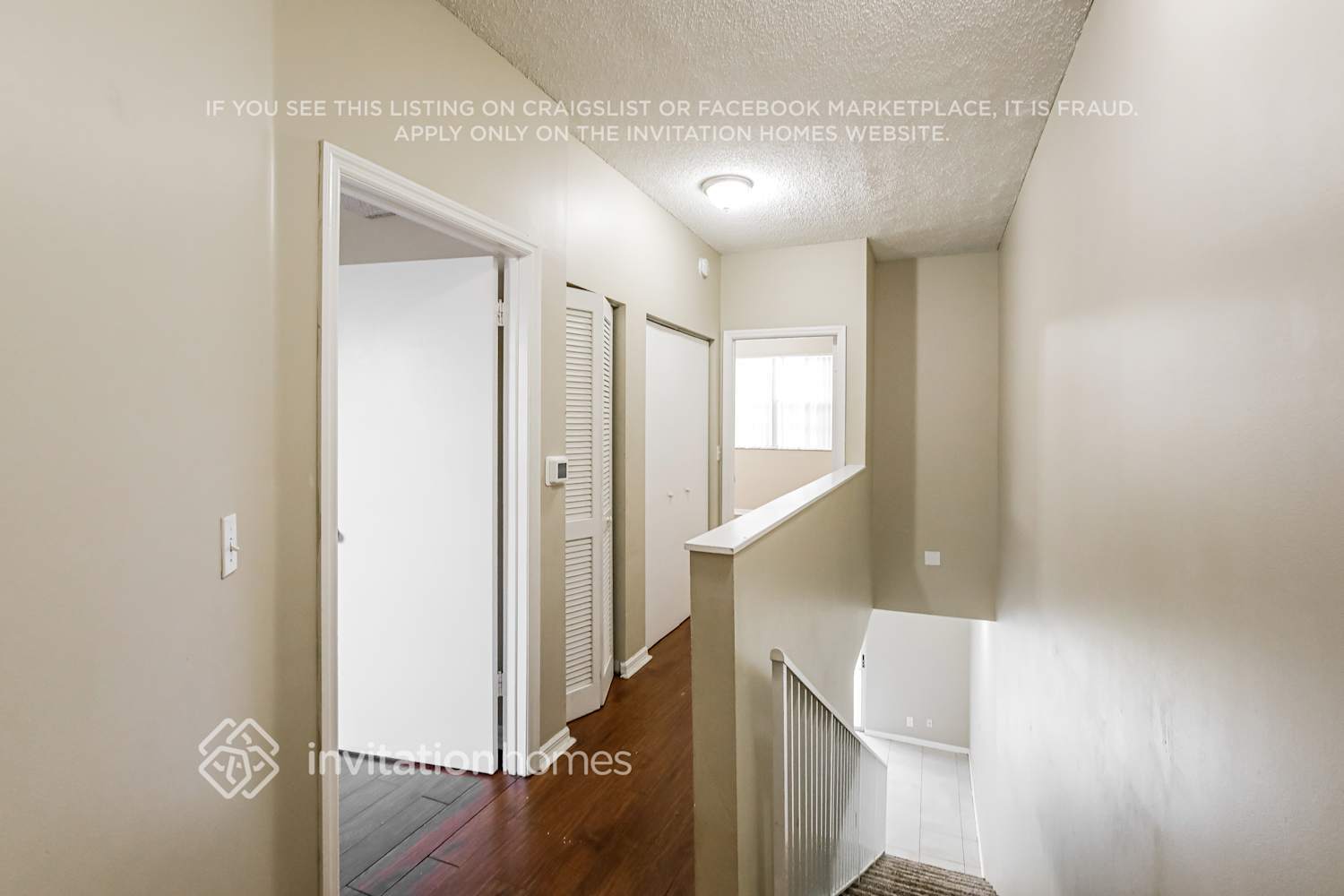 Building Photo - 1136 Sorrento Dr
