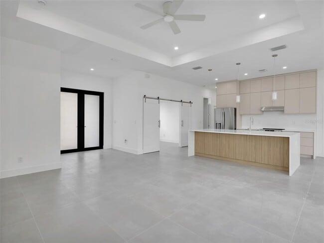 Building Photo - 6192 Kambach St