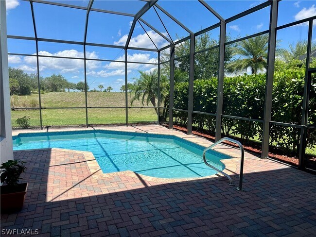 Building Photo - 5351 Ferrari Ave